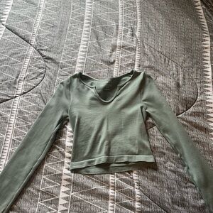 Women's Green Long Sleeve Top